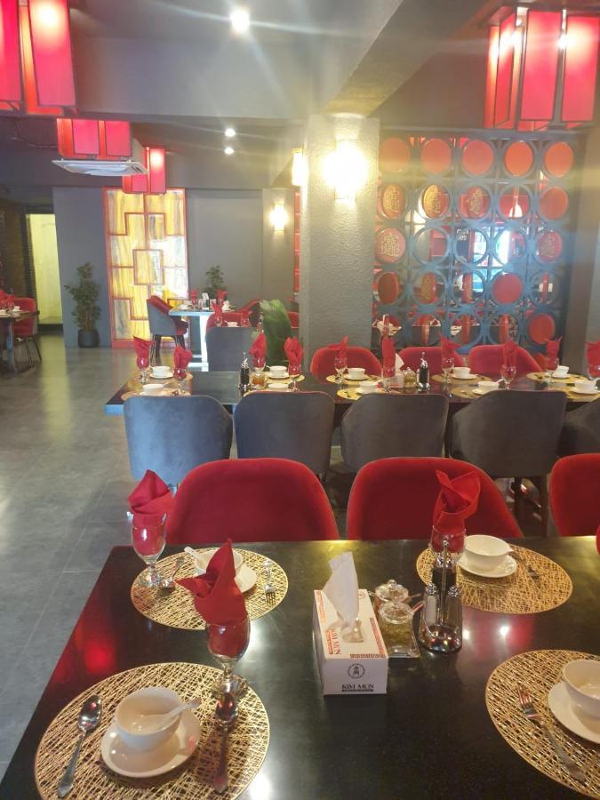 Space Luxury Rental Suites Rawalpindi Esterno foto