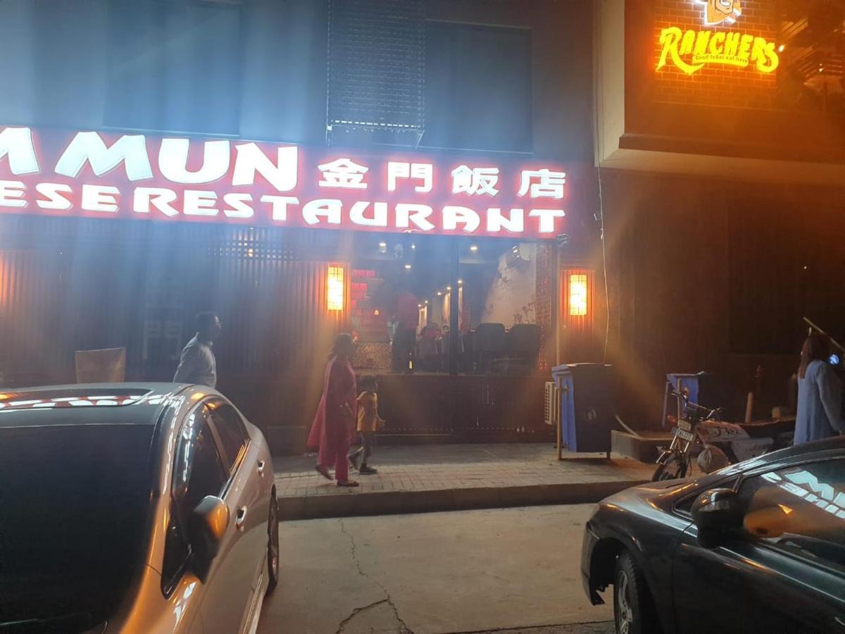 Space Luxury Rental Suites Rawalpindi Esterno foto