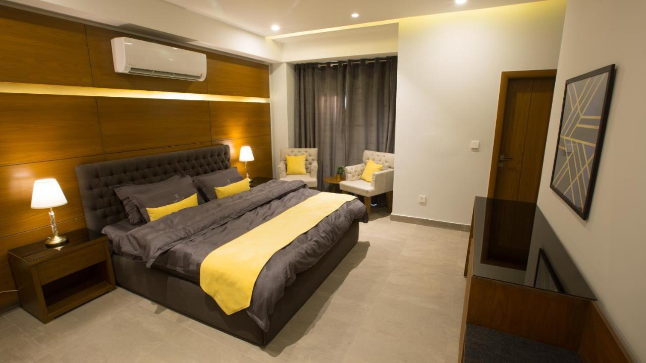Space Luxury Rental Suites Rawalpindi Esterno foto