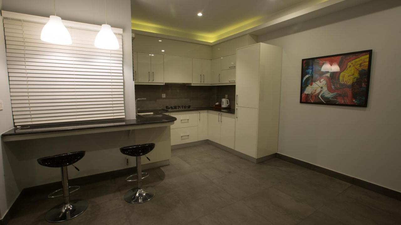 Space Luxury Rental Suites Rawalpindi Esterno foto